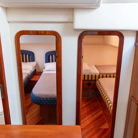 Royalton Charter Botel Sorrento