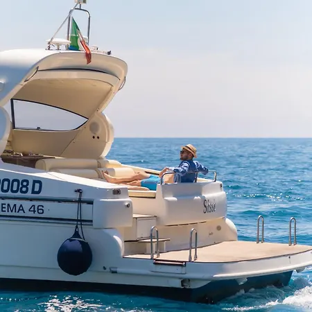 Royalton Charter Botel *